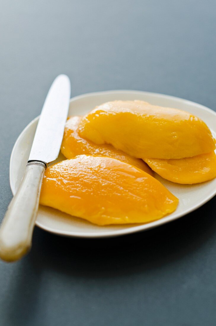 Mango, aufgeschnitten