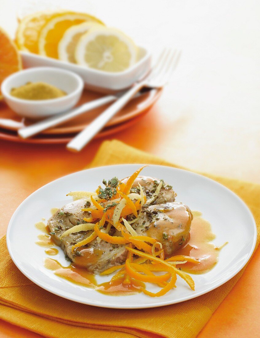 Thunfisch mit Orangen und Currysauce
