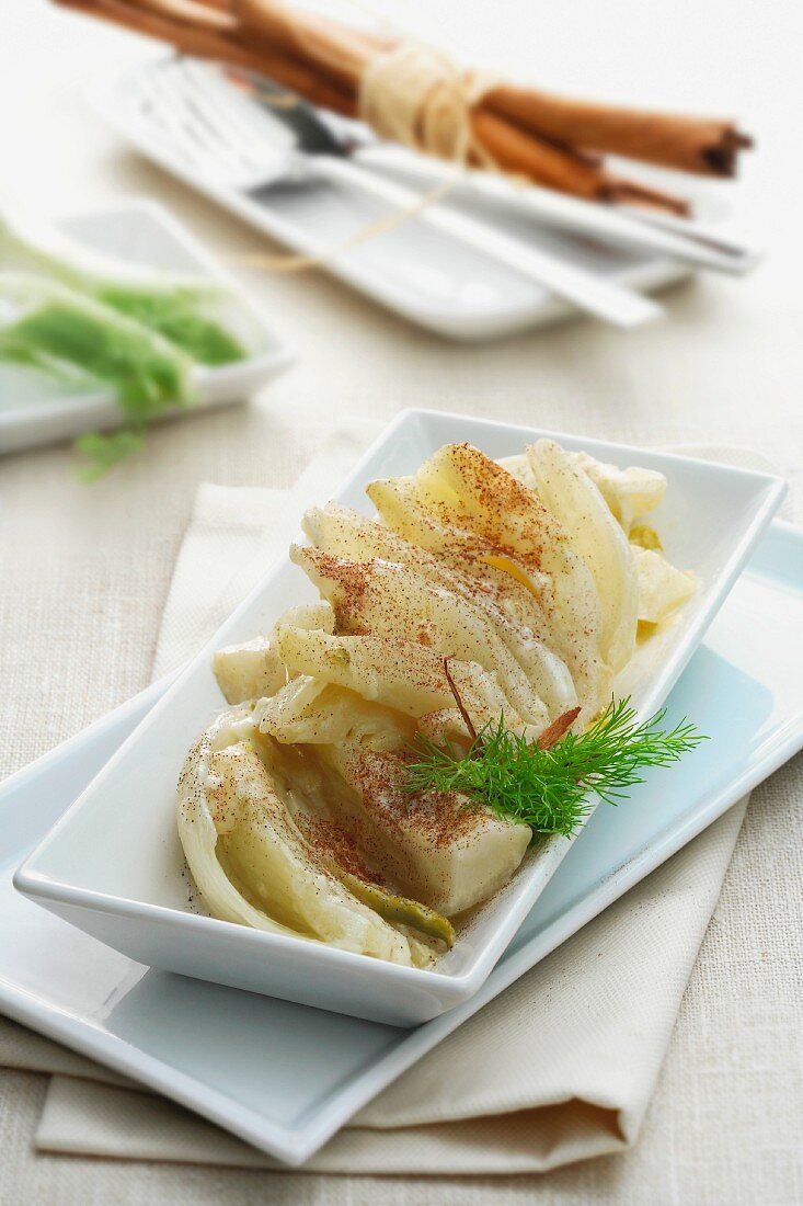 Fennel with cheese and cinnamon