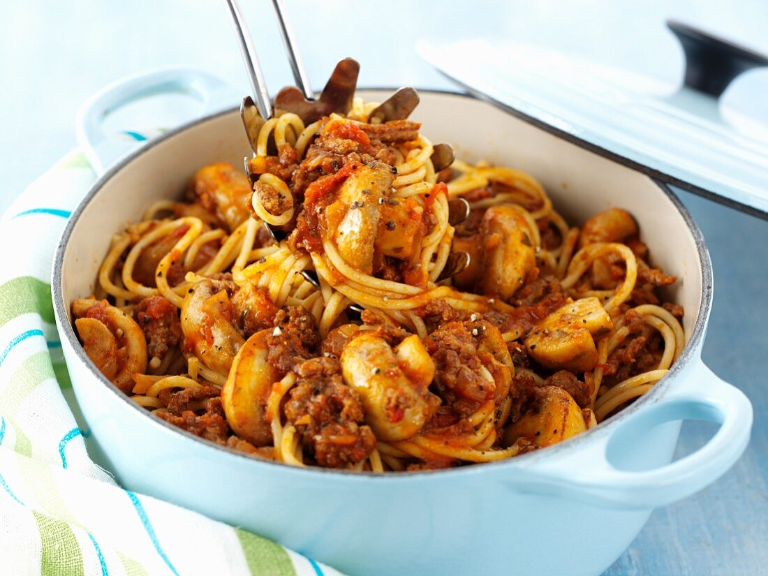 Spaghetti Bolognese mit Champignons