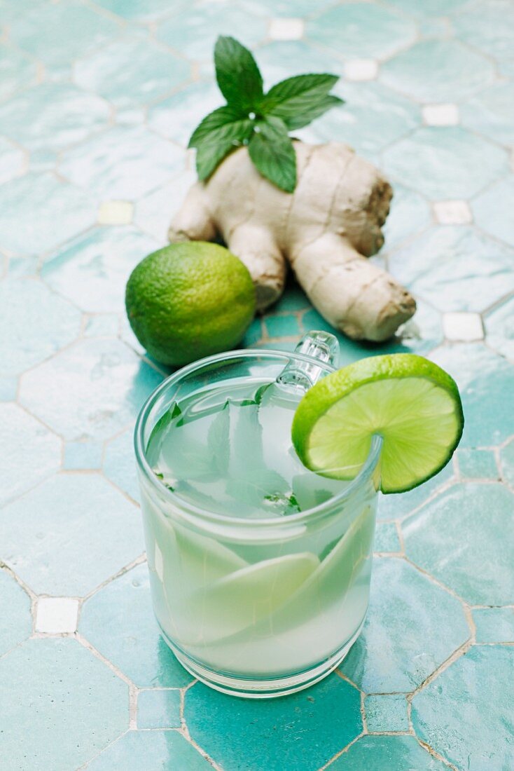 Ginger tea with lime and mint