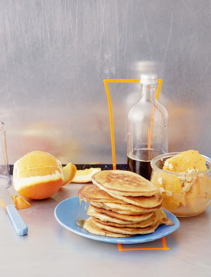 Pancakes mit Orangensalat