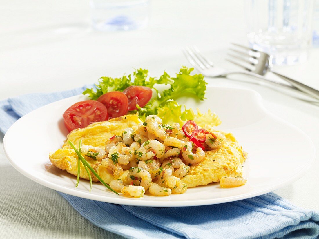 Scrambled eggs with prawns