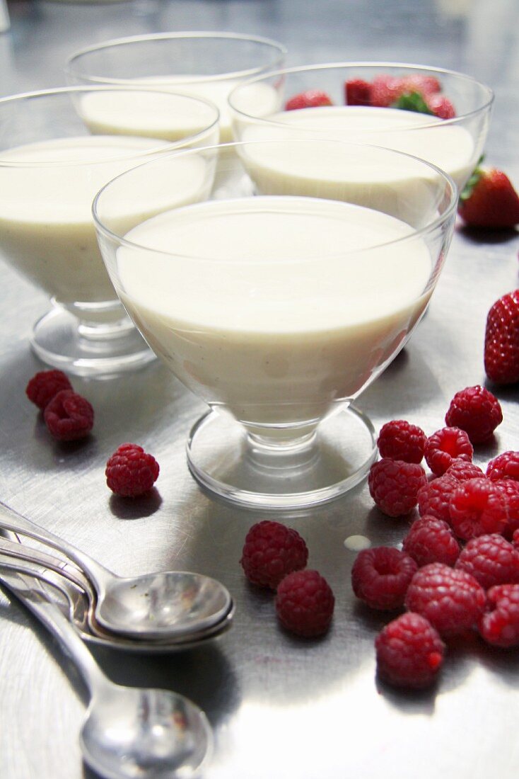 Bavarian cream with raspberries