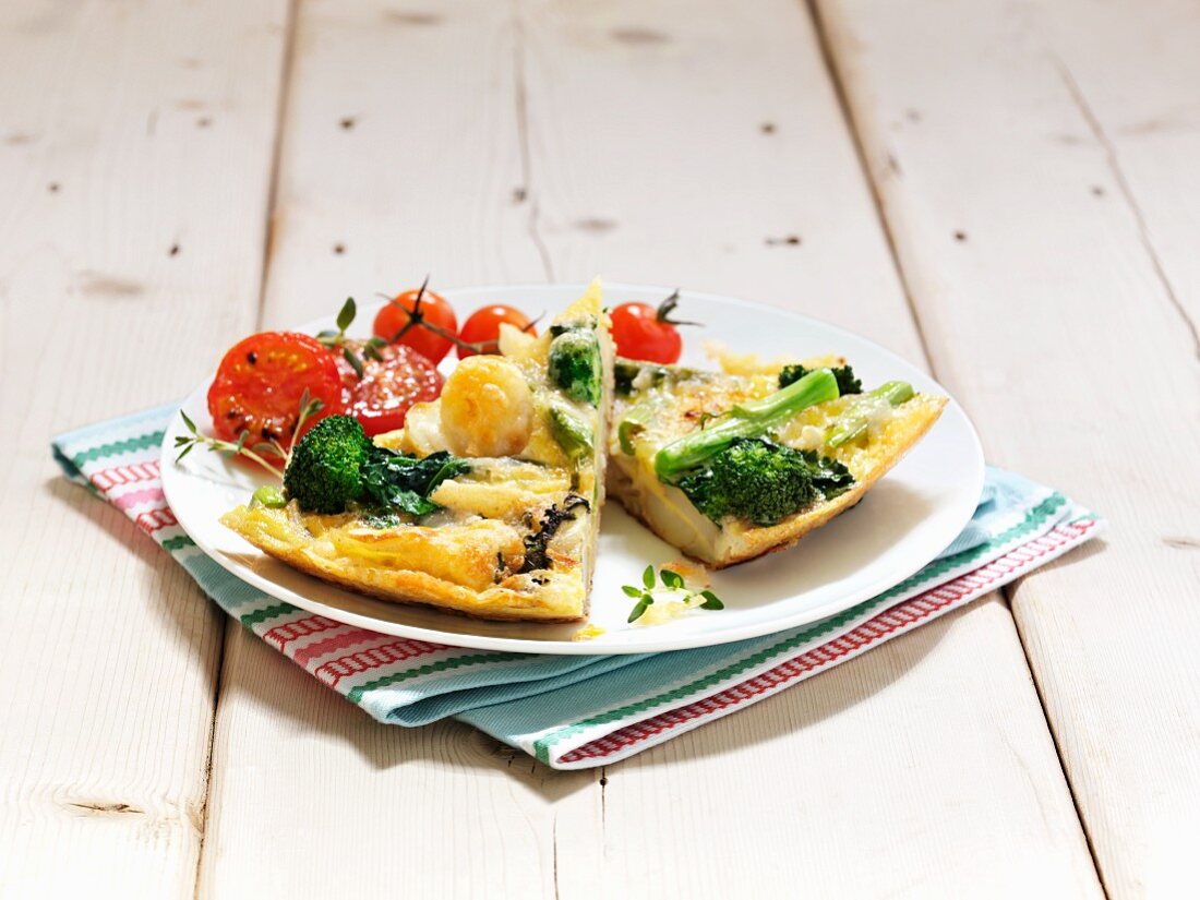 Kartoffeltortilla mit Brokkoli und Tomaten