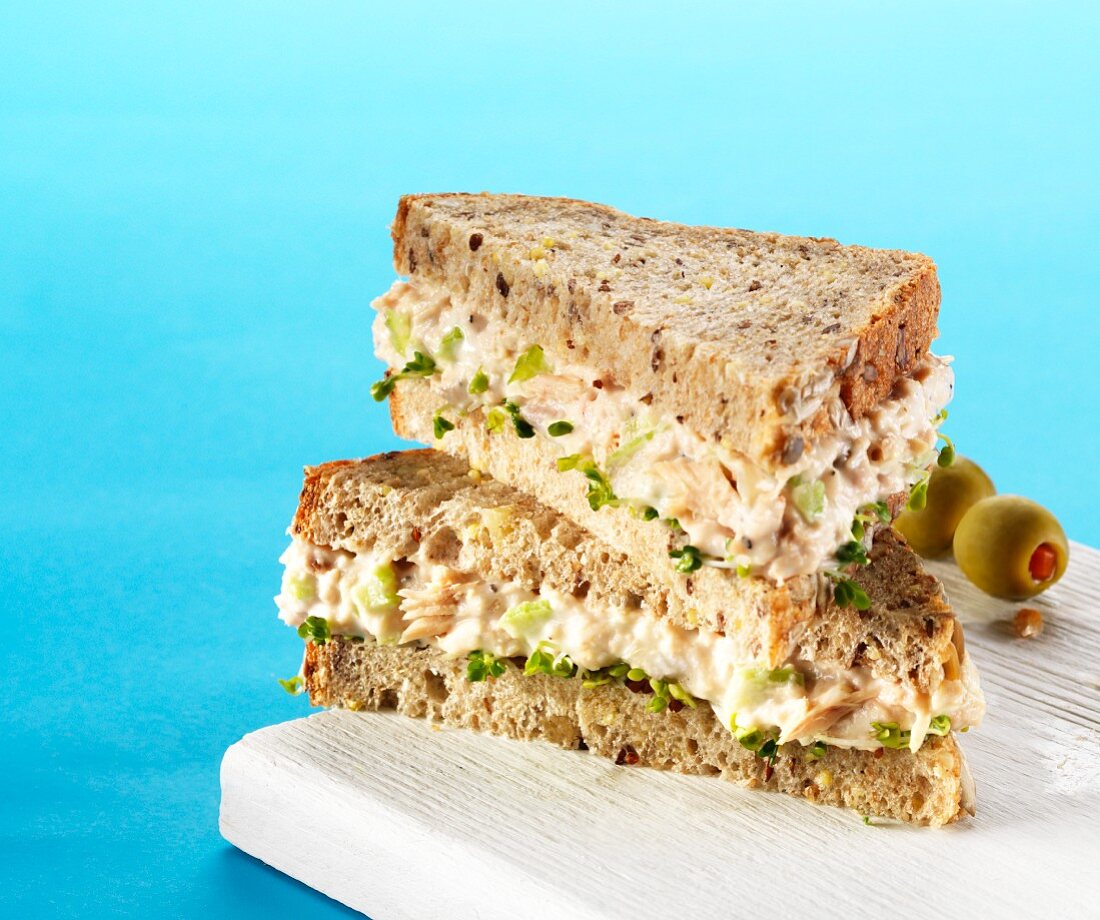 Tuna salad sandwich