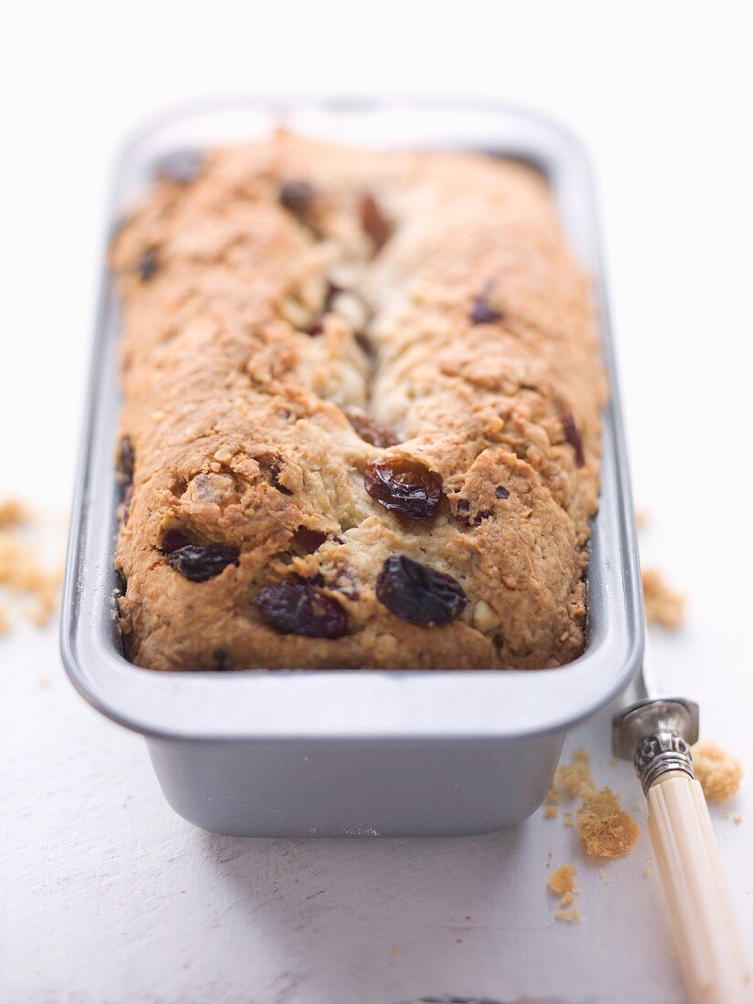 Kuchen mit Cranberries und Rosinen