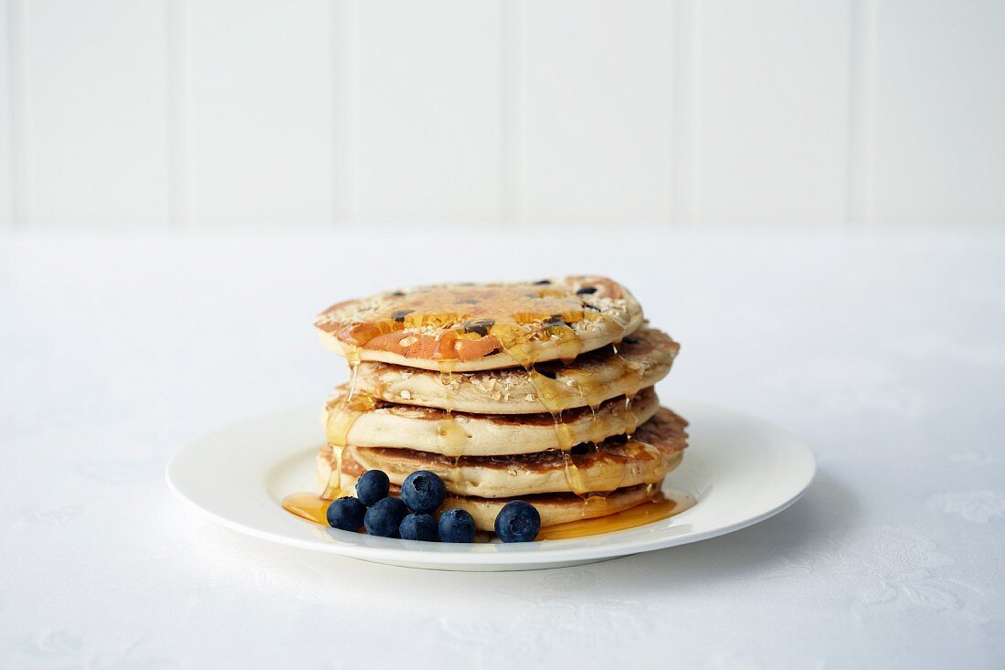 Hafer-Pancakes mit Blaubeeren