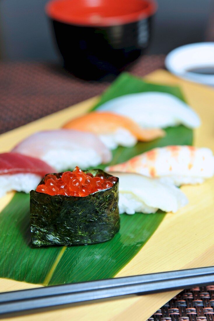 Verschiedene Sushi (Japan)