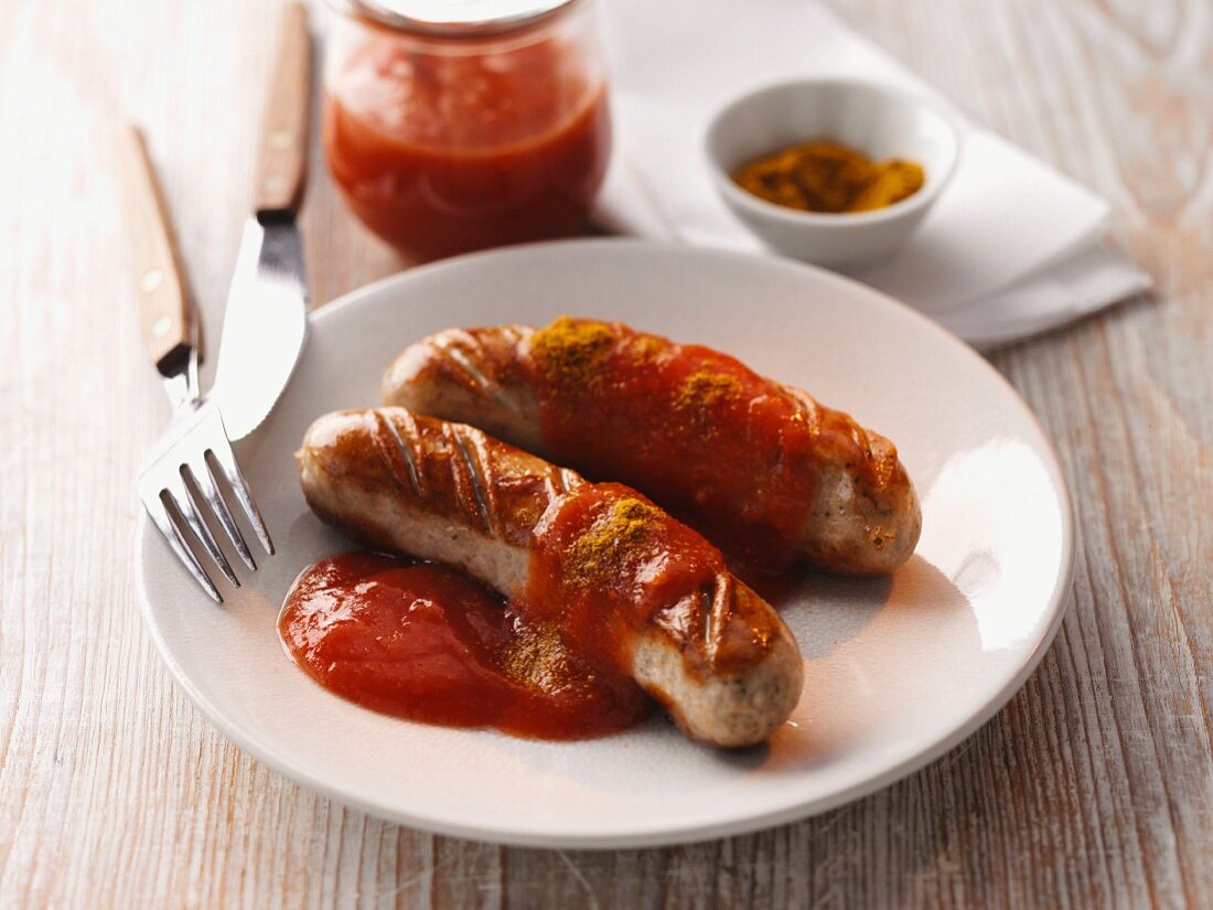 Curried sausage with ketchup