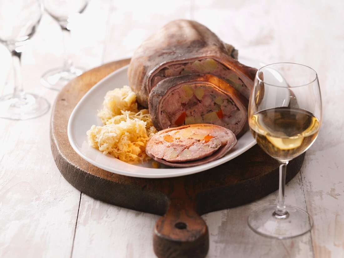Saumagen (stuffed pig's stomach) with sauerkraut