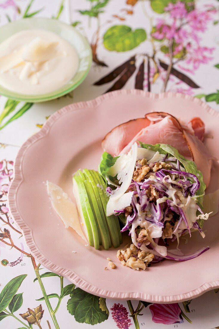 Waldorfsalat mit Schinken