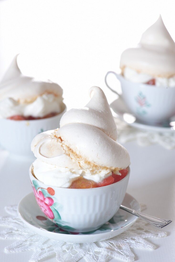 Cupcakes with grapefruit compote, Grand Marnier cream and lemon meringues