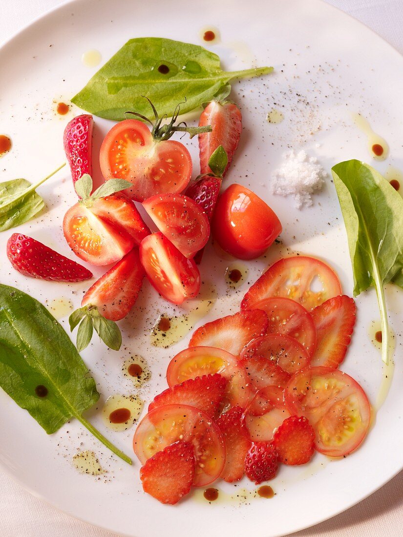 Tomato salad with strawberries