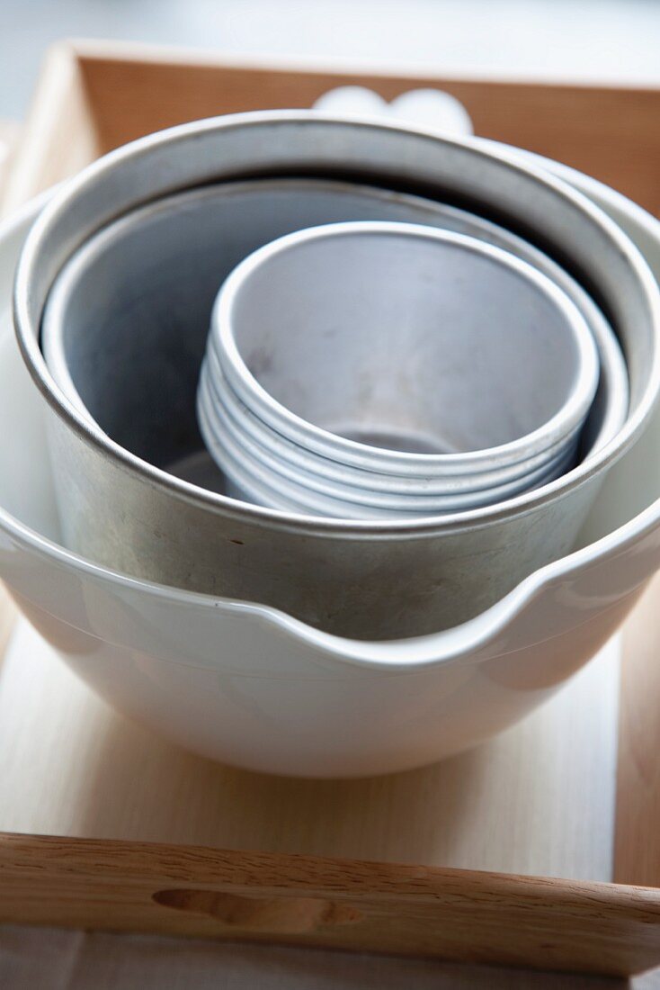 Various bowls on a tray