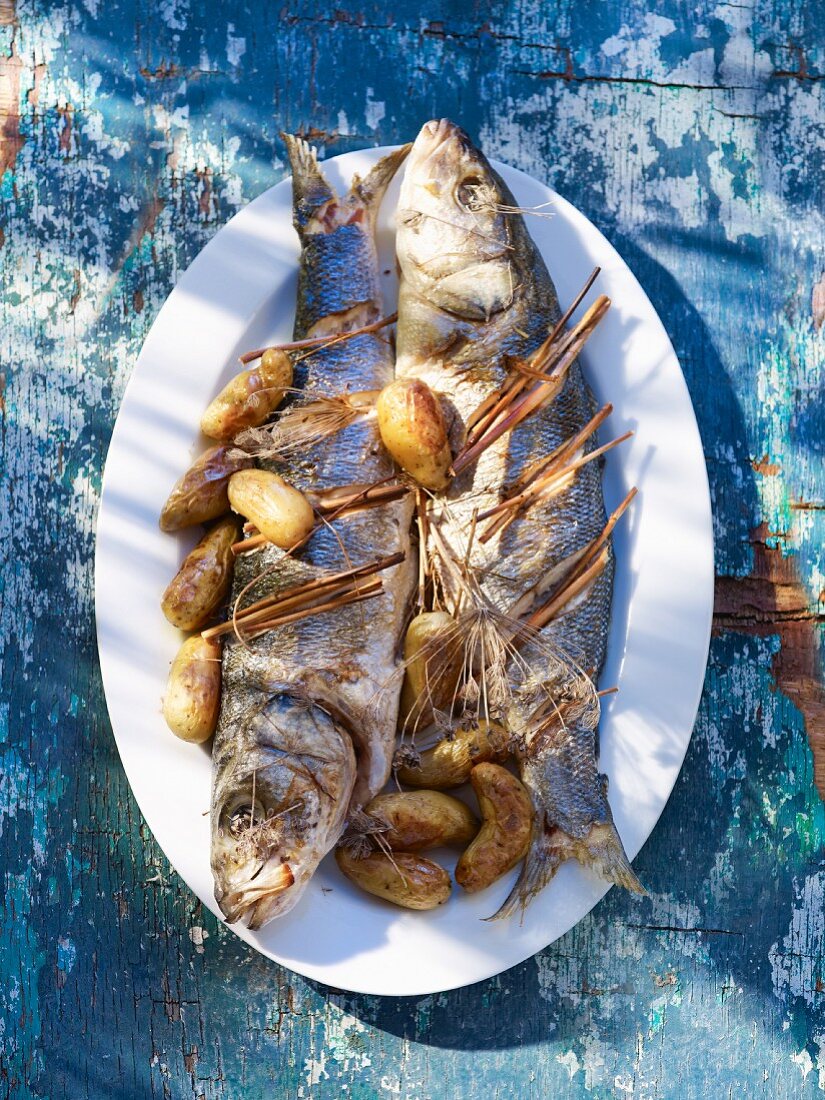 Grilled sea bass with potatoes