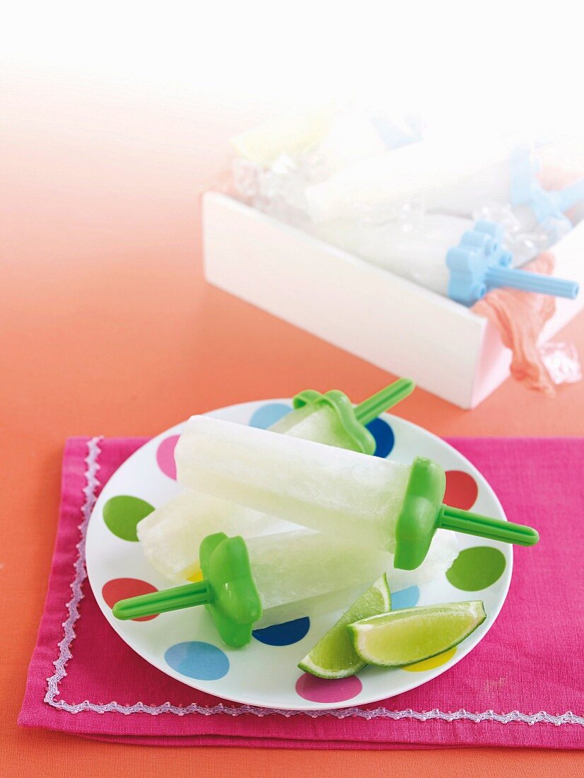Ginger beer and lime ice lollies