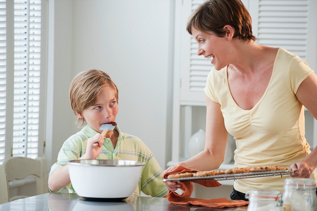 Mother and chilld baking