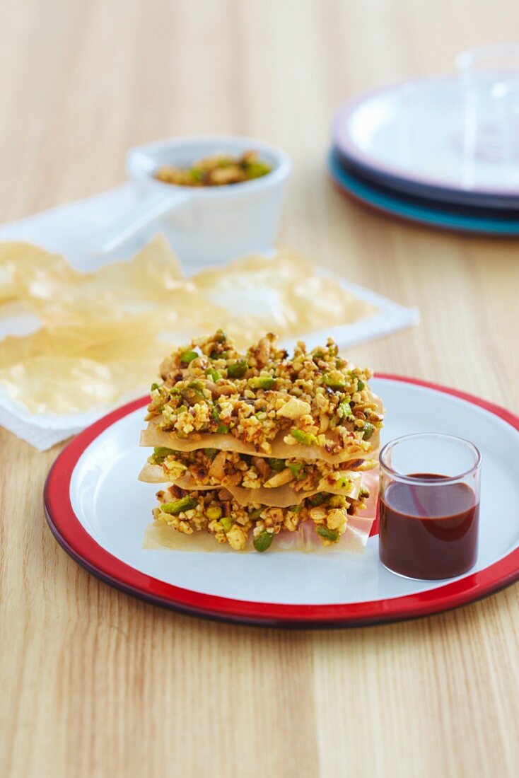 Phyllo dough bars with pistachios and syrup
