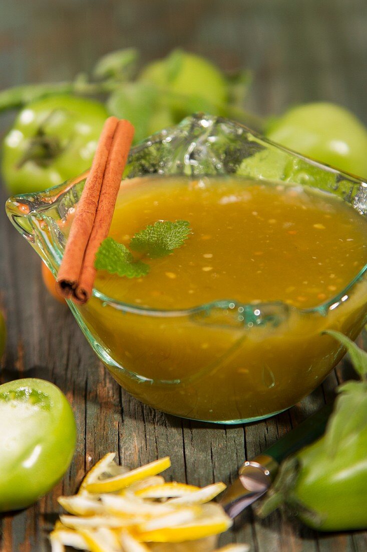 Green tomato chutney with cinnamon and lemon balm