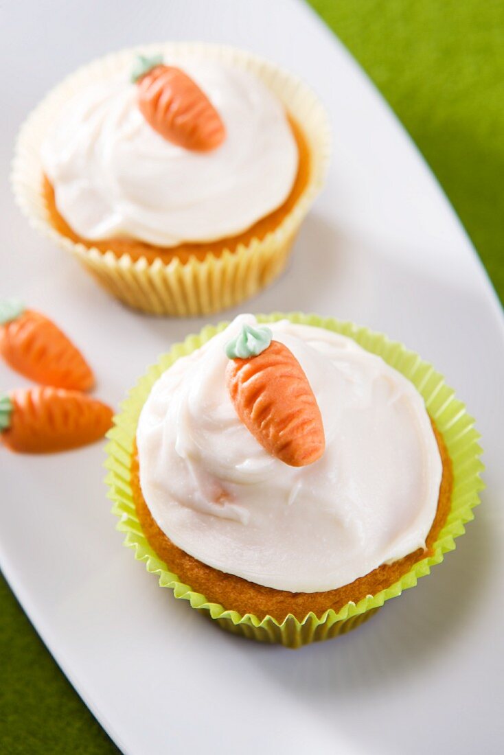 Cupcakes with icing