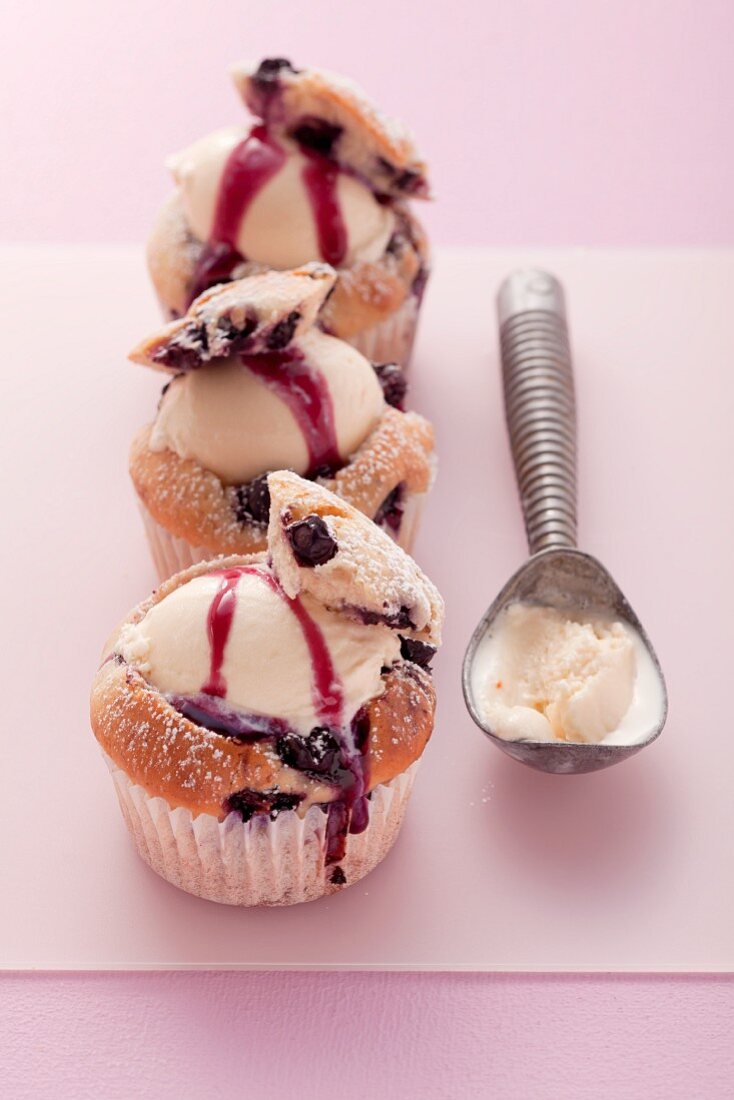 Ice cream muffins with blueberries