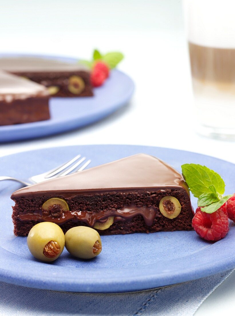 Chocolate tart with green olives