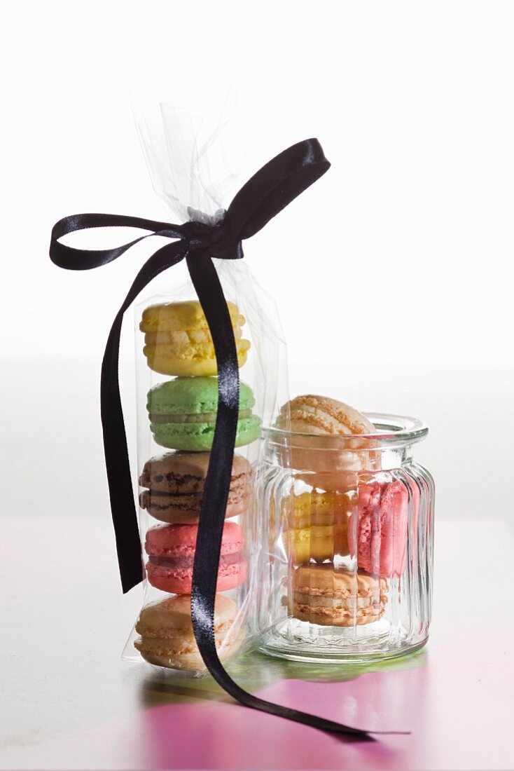 Macaroons as a gift