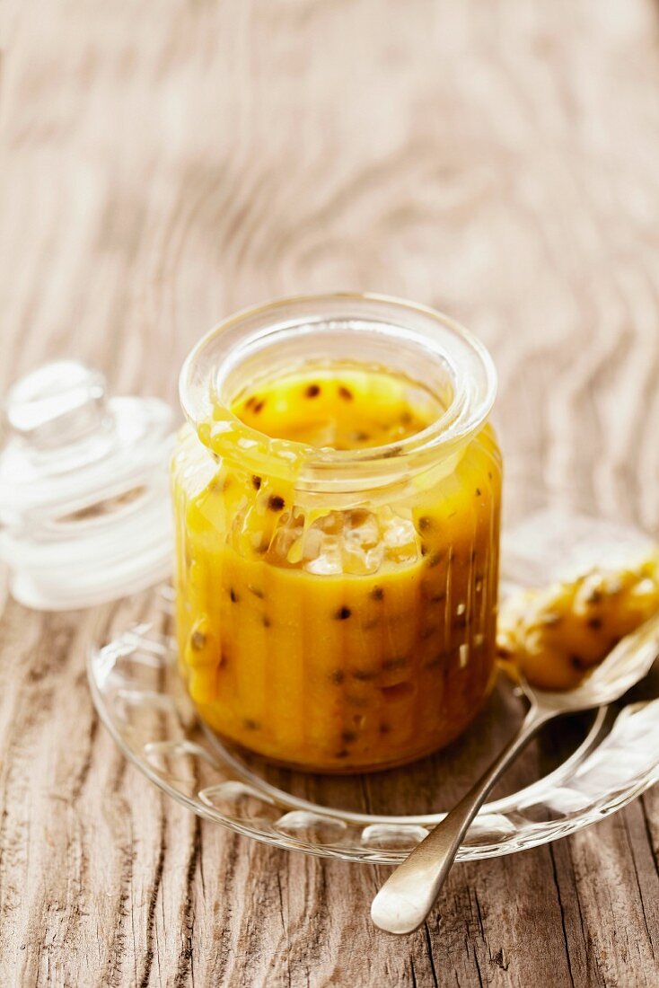 Passion fruit curd