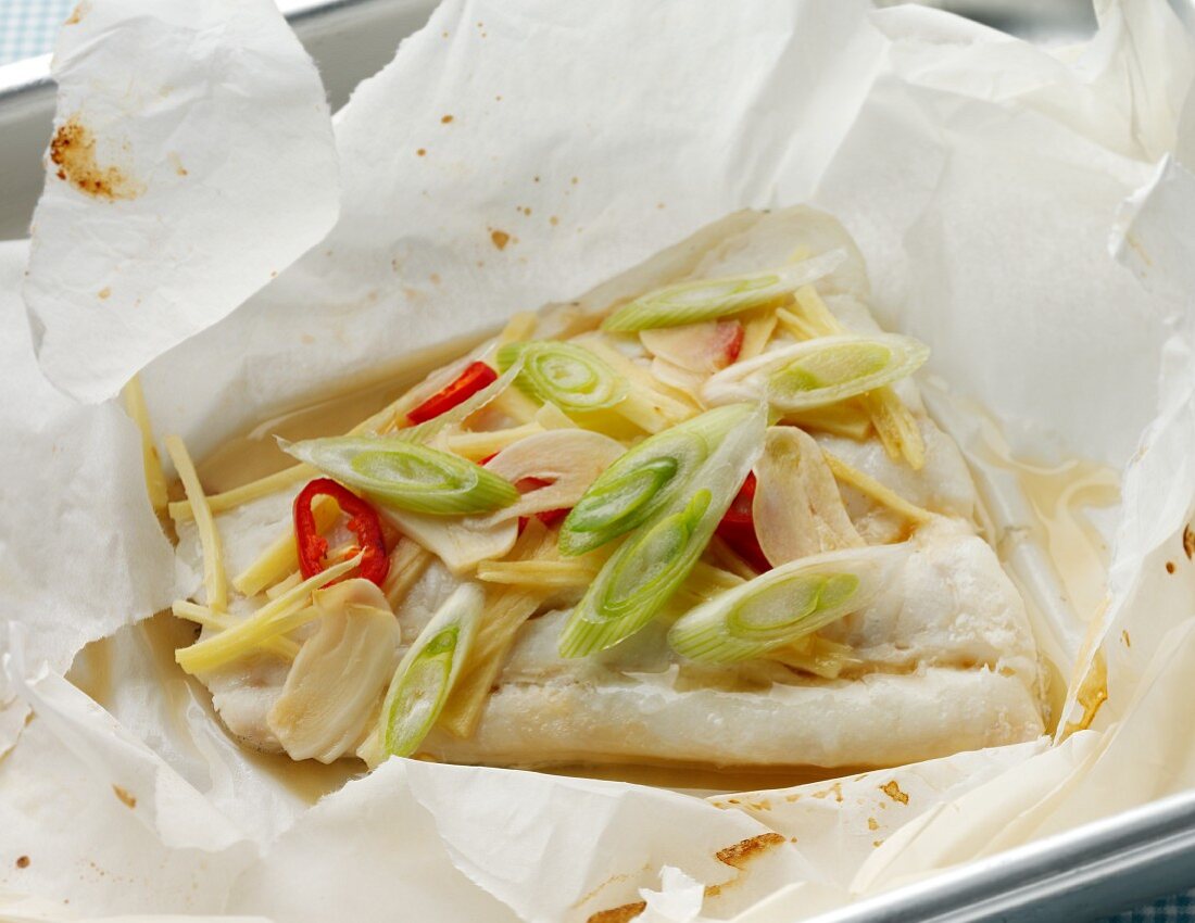 Cod en papillote, Chinese style
