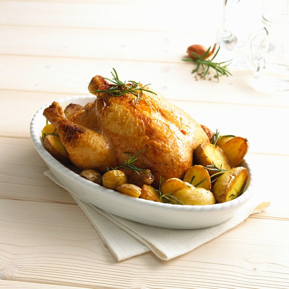 Rosemary chicken with oven potatoes