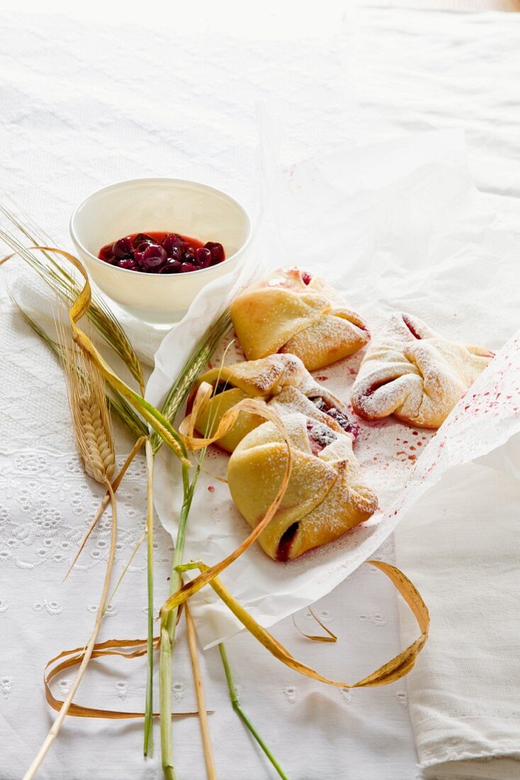 Pastry parcels with berries