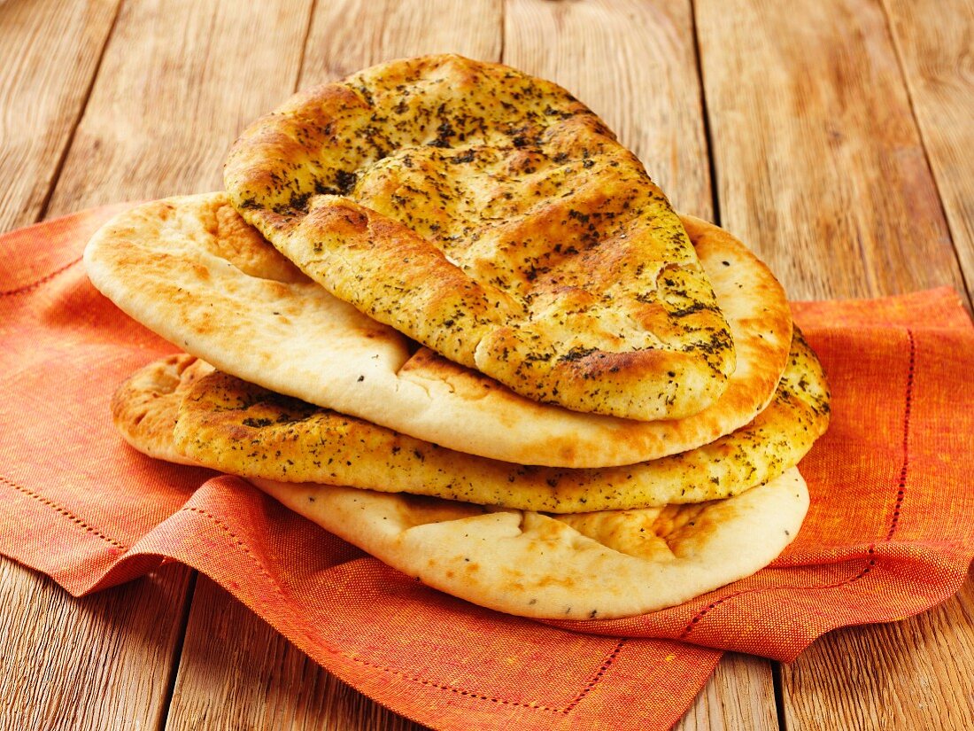 Naan breads with and without herbs