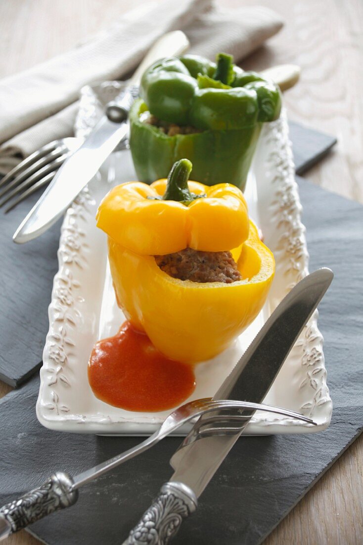 Peppers stuffed with minced beef