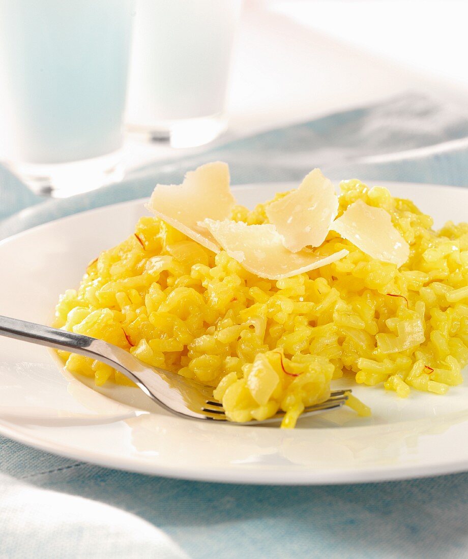 Risotto mit Safran und Parmesan