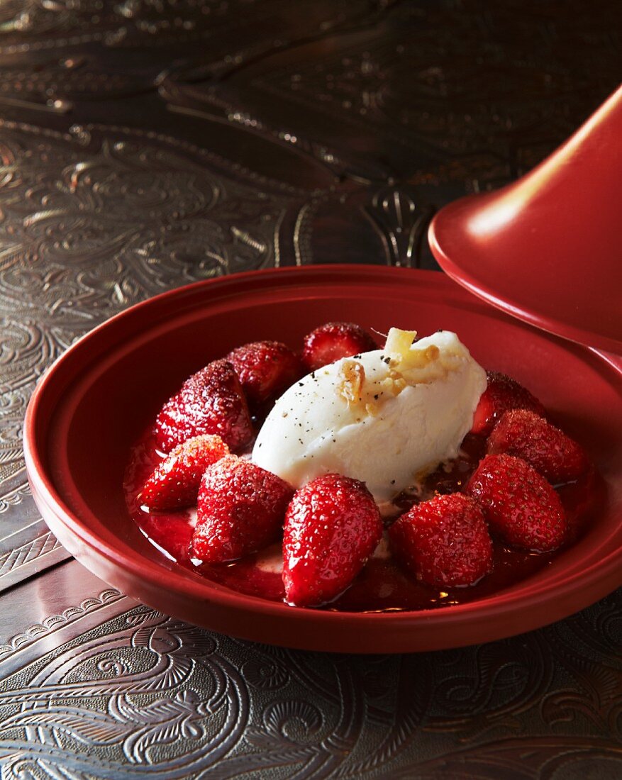 Strawberry tagine with vanilla ice cream