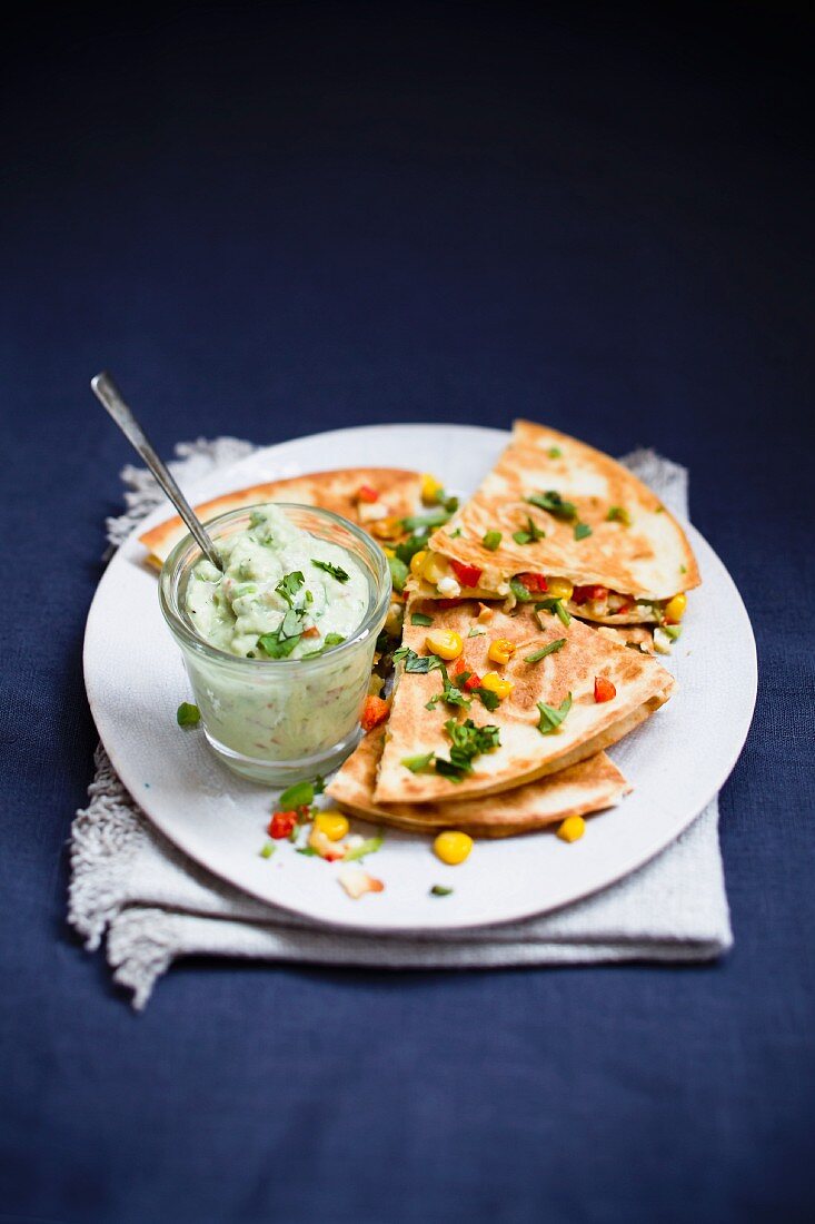 Quesadillas mit Guacamole