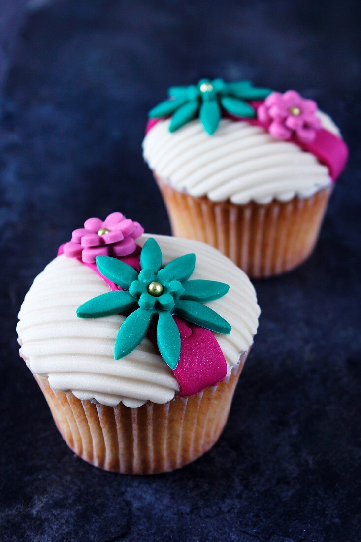 Vanilla and orange blossom cupcakes