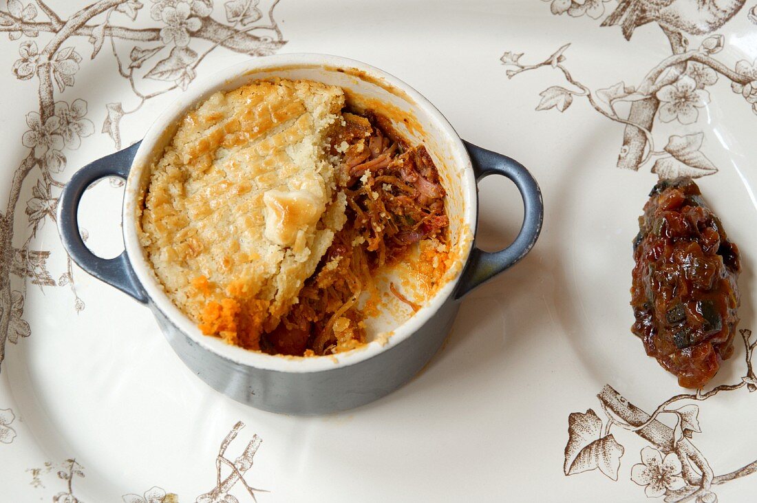 Vindaloo pork pie (pork pie with curry spices, India)