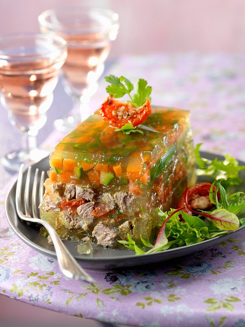 Beef and vegetables in jelly