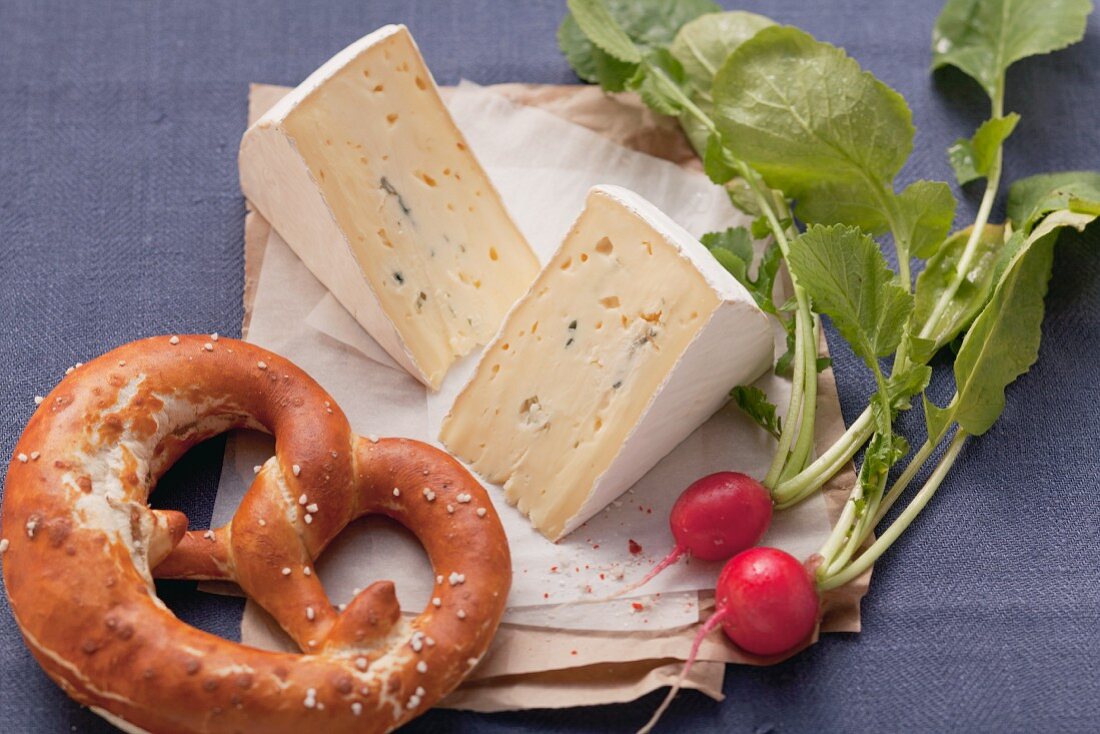 Blue cheese, radishes and a pretzel