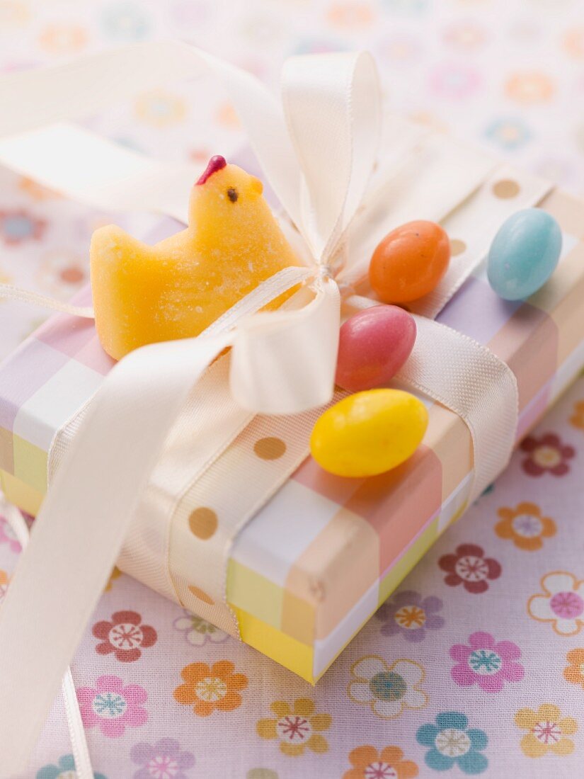 An Easter parcel with fondant chicks and sugar eggs