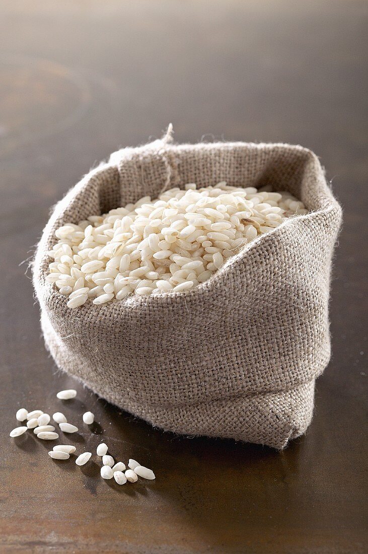 Risotto rice in a small sack
