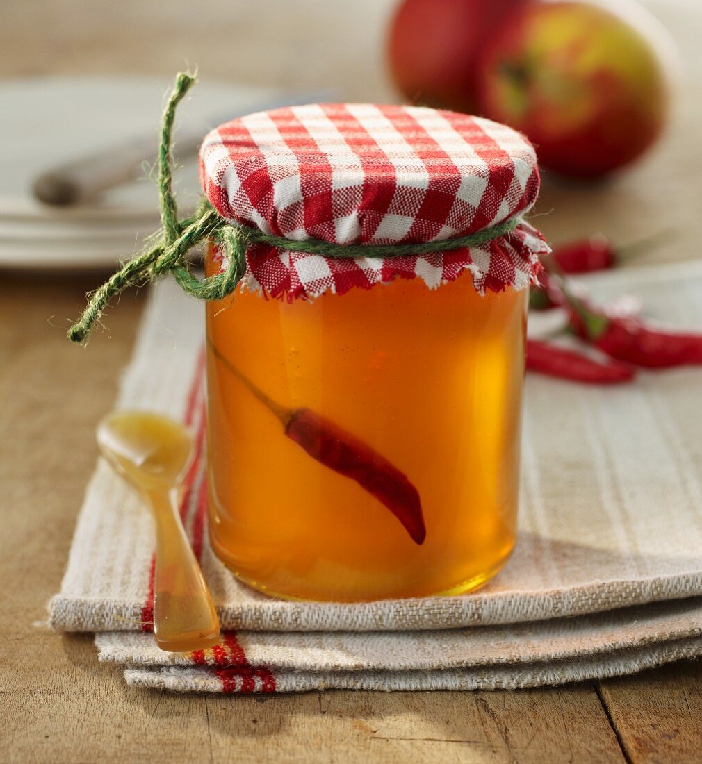 Onion and apple jelly