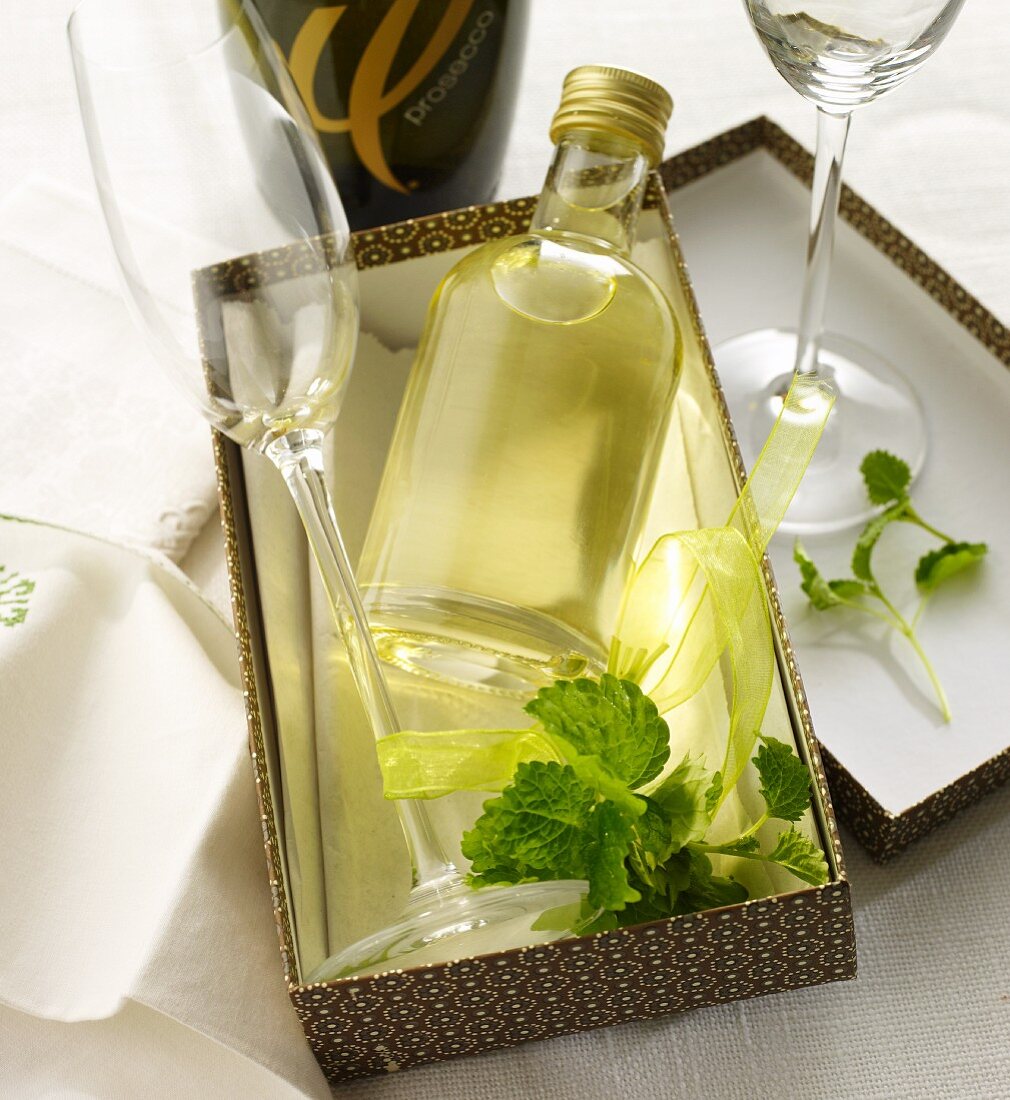 Lemon balm syrup for a prosecco cocktail