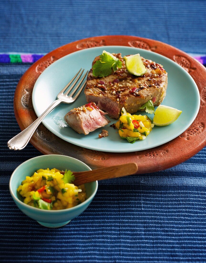 Tuna steak with sweetcorn salsa