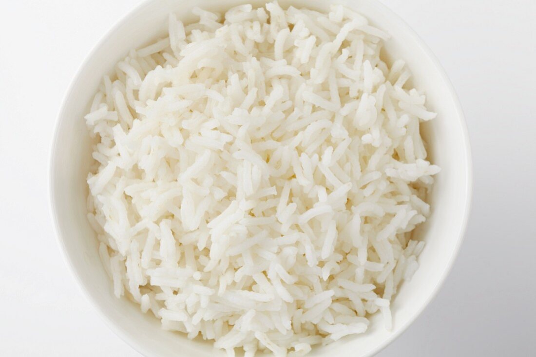 Cooked rice in a white bowl