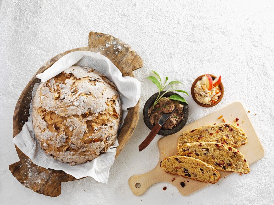 Sweet bread with dried fruits and nuts