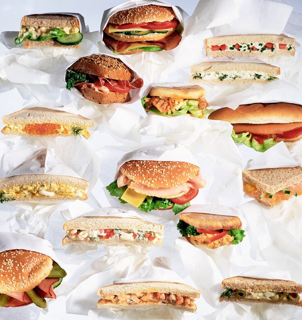 Verschiedene Sandwiches und Burger