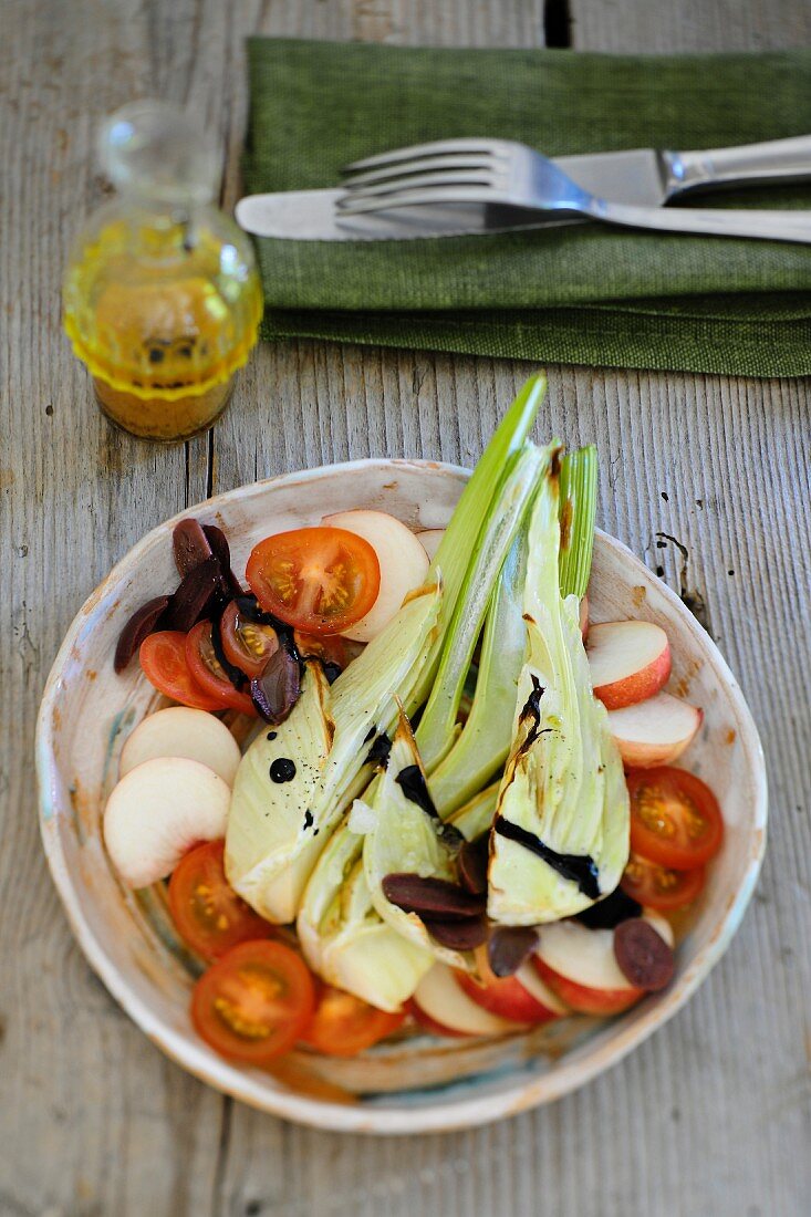 Marinated fennel with nectarines